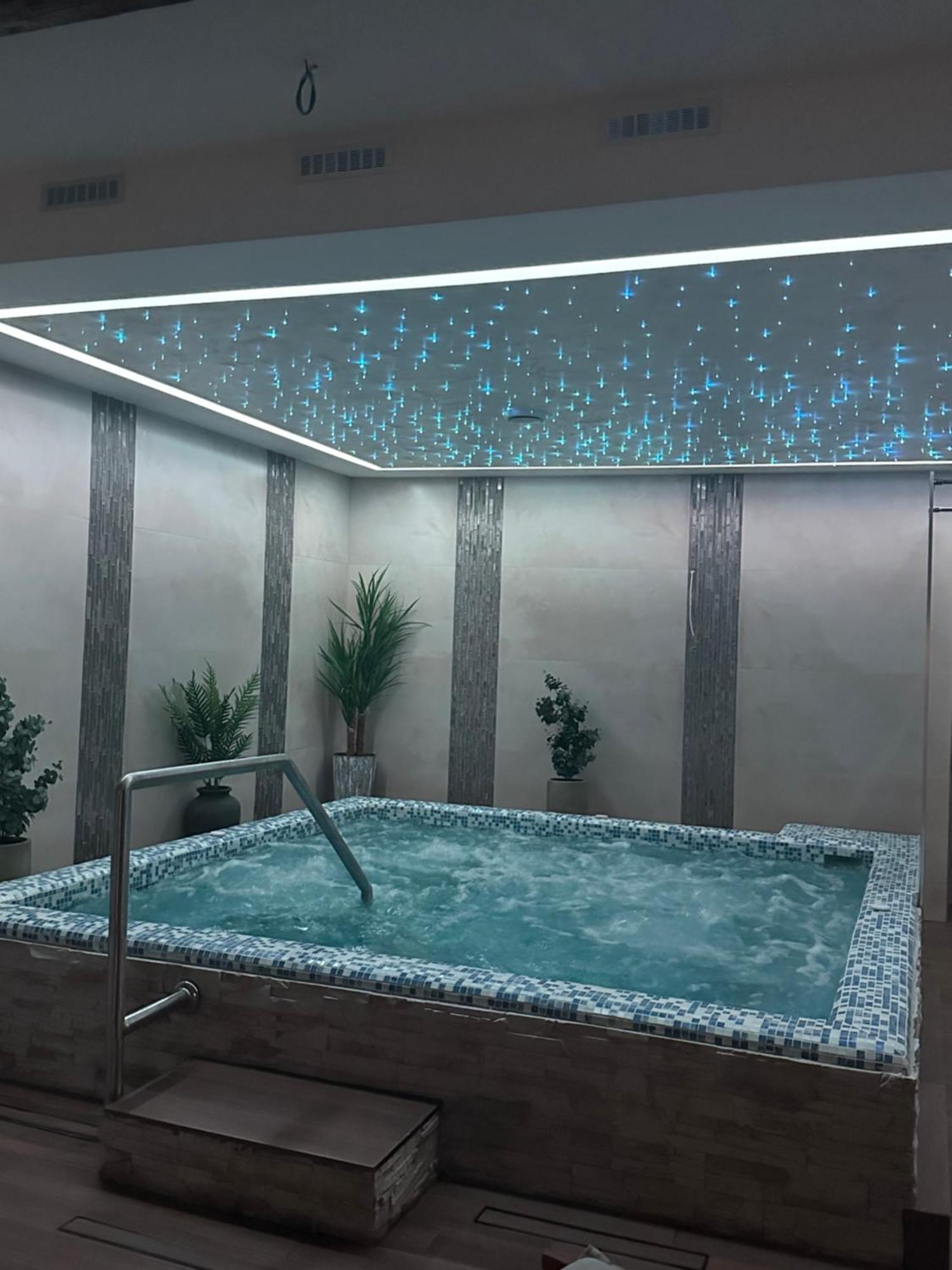 Five Apartments Indija Ngoại thất bức ảnh